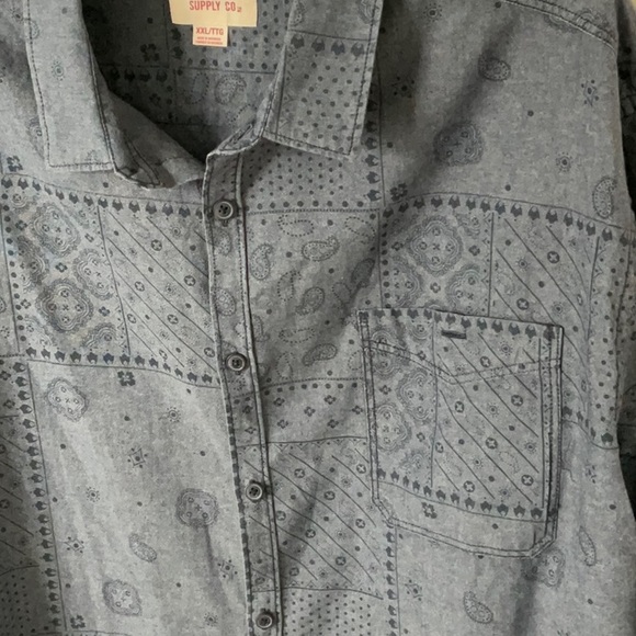Mossimo Supply Co. Dark Patterned Shirt - Picture 3 of 11
